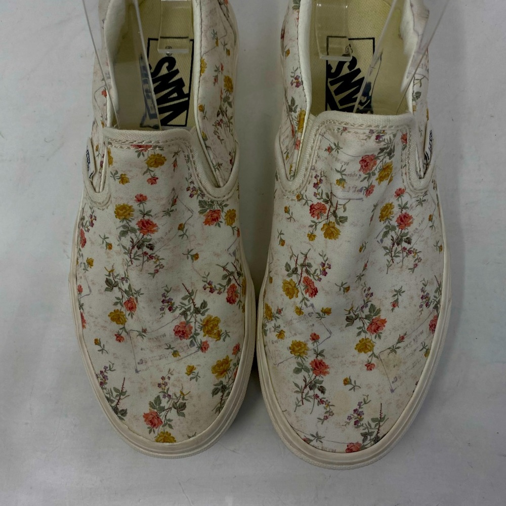 Vans Classic Slip on vintage floral marshmallow women’s - Picture 2 of 14